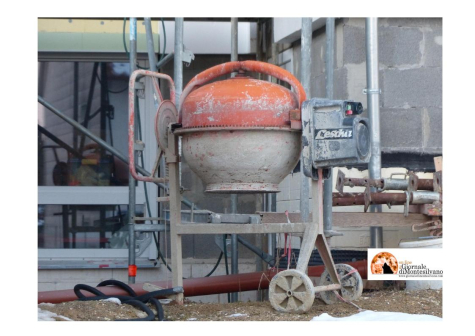 Cantieri lasciati a metà, la Polizia Locale di Fossacesia passa alle multe: cinque sanzioni