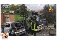 Montesilvano, incendiate due auto in via Manin