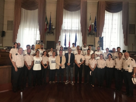 Pescara, nuovi vigili e regole per la movida Piazza Muzii, contro "bivacchi e cicchetti facili"