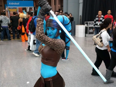 STAR WARS TORTA GIGANTE E INVASIONE DI COSPLAYER GALATTICI PER LA PRIMA DI MONTESILVANO